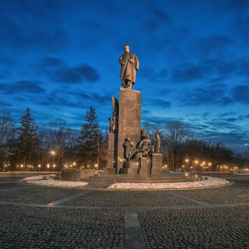 pamiatnyk-shevchenko